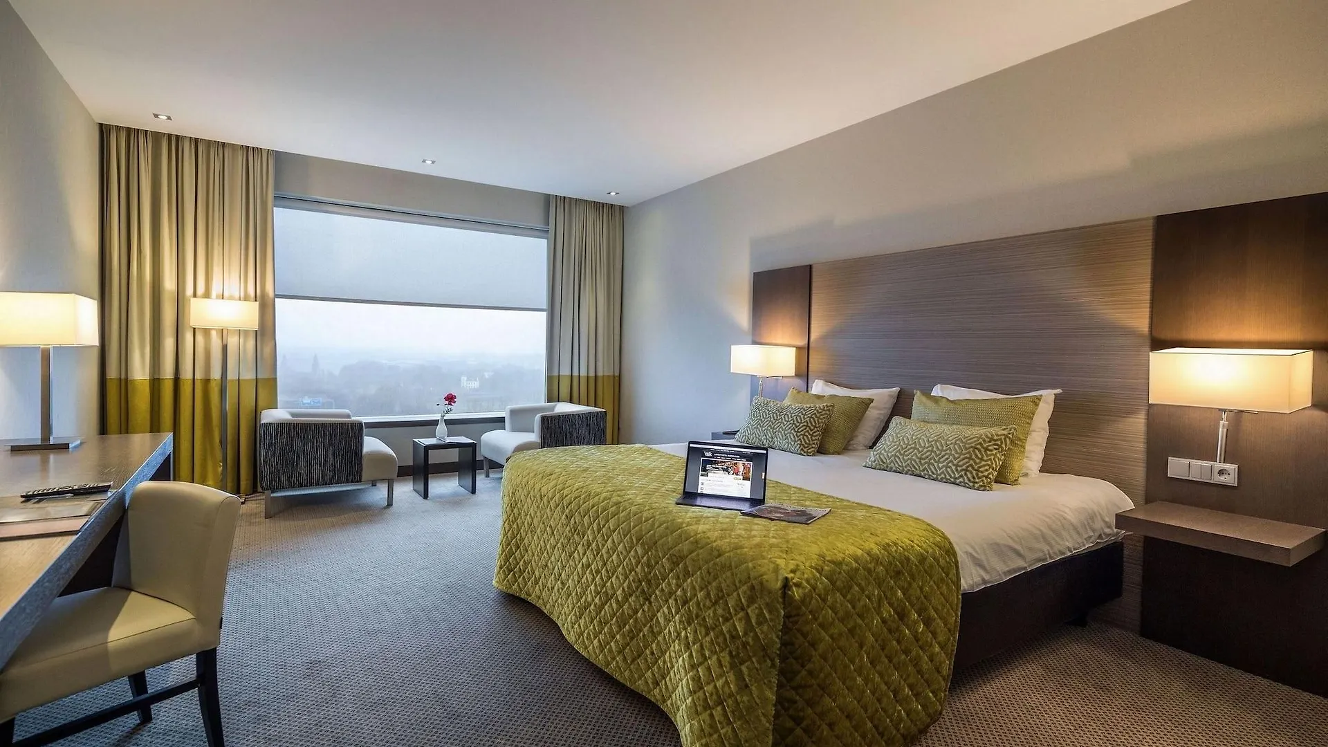Van Der Valk Hotel Duesseldorf 4*, Ντίσελντορφ