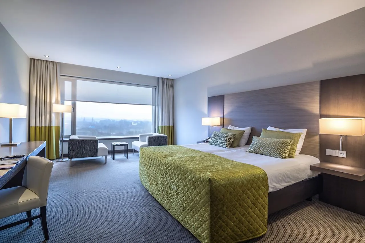 Van Der Valk Hotel Duesseldorf 4*, Dusseldorf